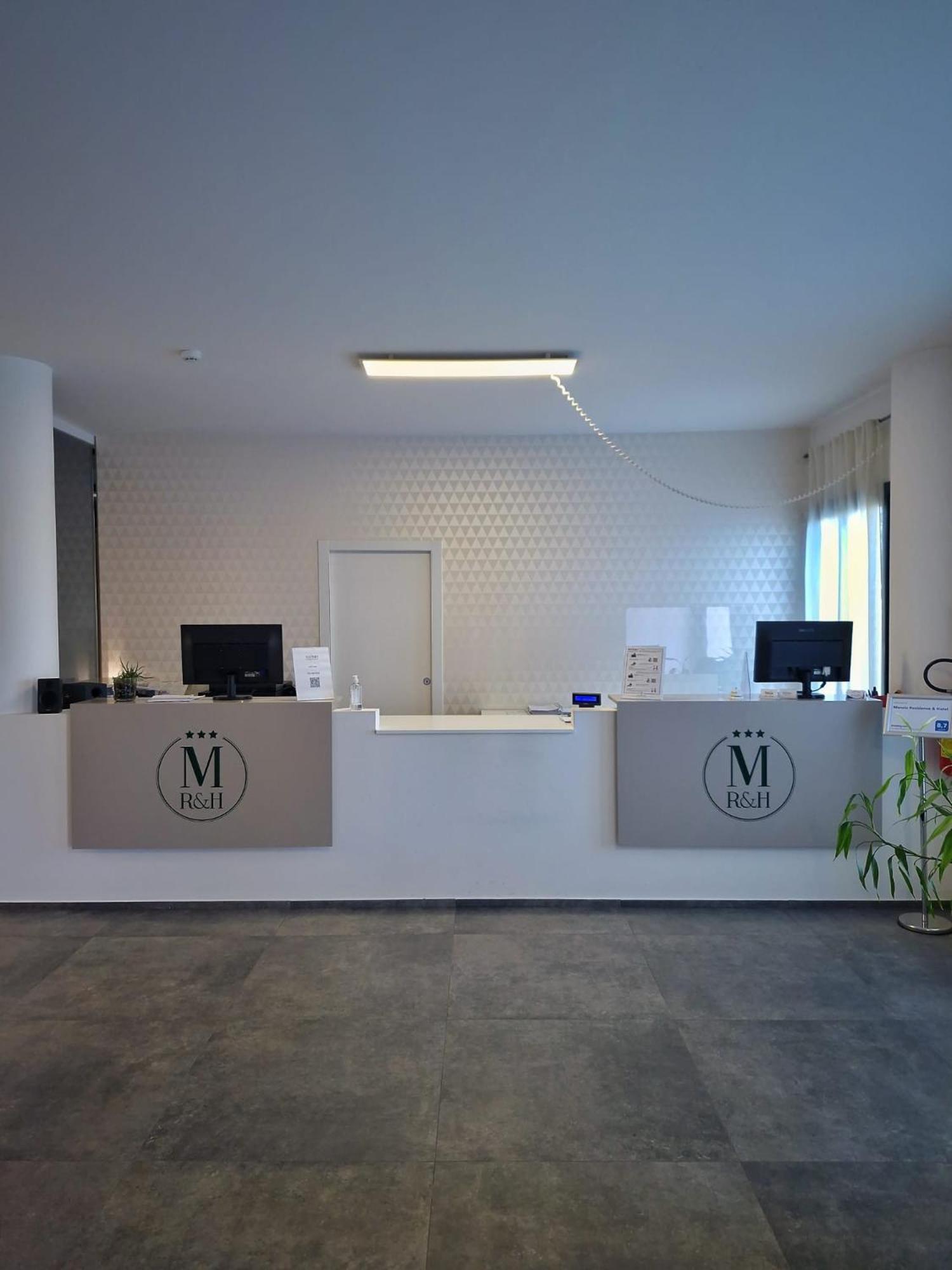 Mansio Residence & Hotel Elmas エクステリア 写真